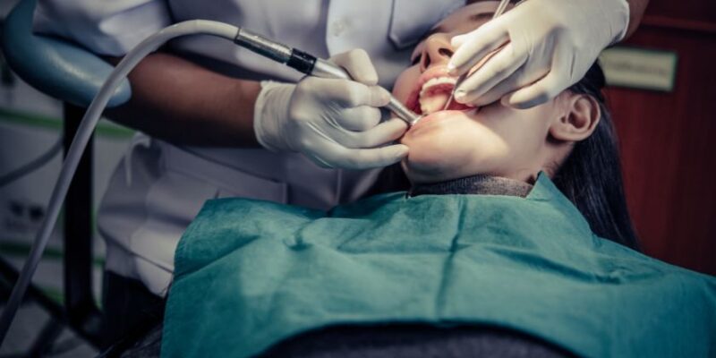 Tooth Extraction in Derry, NH- Dr. Michael H. Moskowitz vanguard dental group